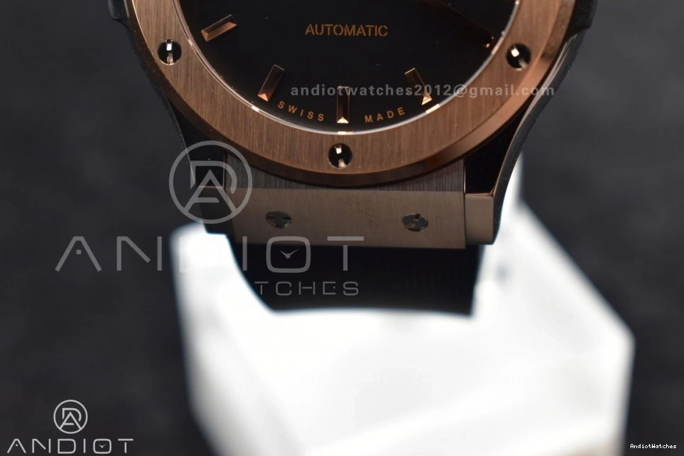 Best on 1:1 Edition Fusion Strap Dial A Black Gummy Black 588 HBF Bold RG 45mm 0204